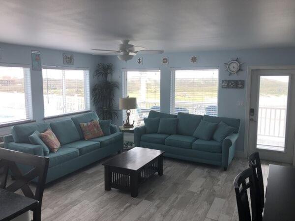 Beachgate Condosuites And Oceanfront Resort Port Aransas Rum bild